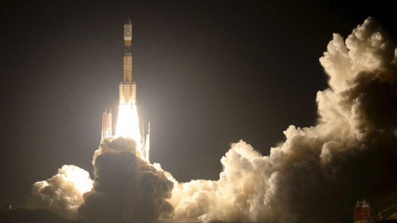 Jepang luncurkan roket tanpa awak ke luar angkasa