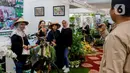Festival ini juga didukung berbagai kegiatan pendukung di dalamnya seperti bazar, lomba, pembagian bibit, talk show, serta edukasi dan keterlibatan figur publik yang peduli lingkungan. (Liputan6.com/Herman Zakharia)