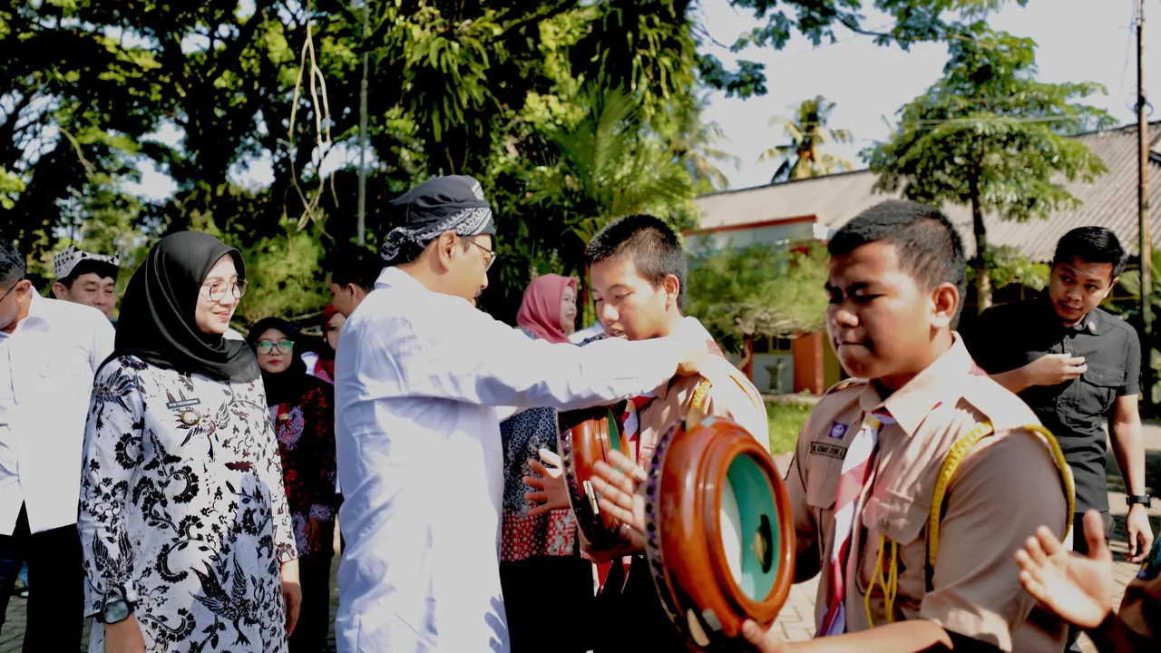 Kunjungan Gus Ipul ke Sekolah Rakyat Banyuwangi