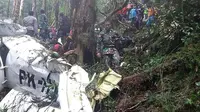 Kondisi pesawat Dimonim PK-HVQ di Pegunungan Bintang, Papua. (dok Humas Polda Papua)