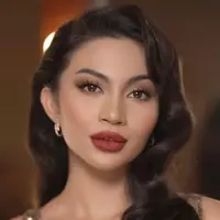 Lihat di sini tampilan cantik Ariel Tatum di premiere film terbaru. [@andychunmakeup].
