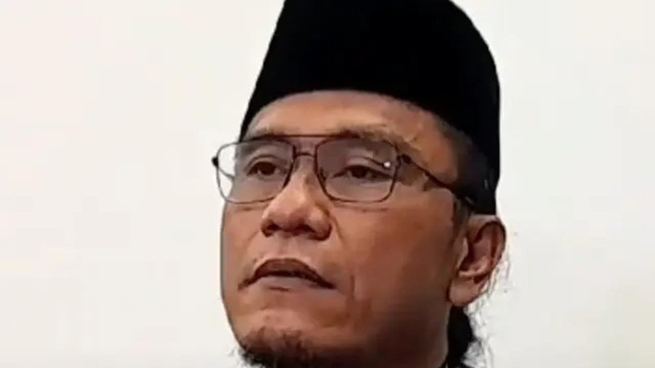 Ustaz Adi Hidayat Klarifikasi Isu Gantikan Miftah Maulana Jadi Utusan Khusus Presiden Prabowo