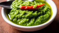 6 Tips Masak Sambal Hijau Agar Warnanya Tetap Segar dan Menggugah Selera