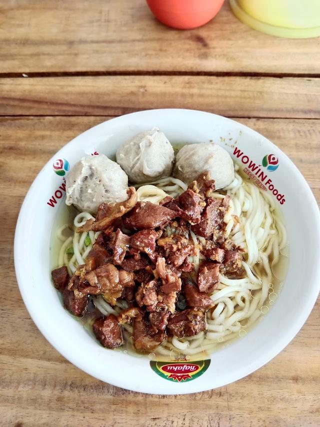 11. Mie Ayam Bakso Gajah Mungkur