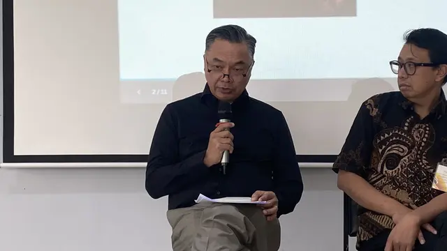 Dino Patti Djalal dalam konferensi pers dan peluncuran Indonesian Horror Film Festival Melbourne 2026 (IHFFM 2026) di Jakarta, Kamis (17/9/2026). (Liputan6.com/Nola Vemiliana)