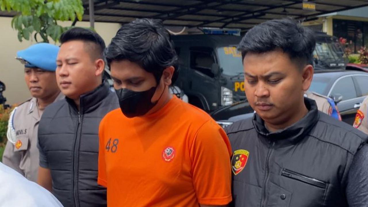 Berbaju Tahanan, Ini Tampang Dokter Kandungan di Garut yang Lecehkan Pasien