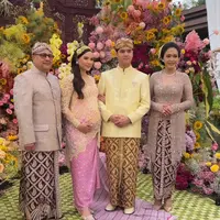 Maia Estianty di Tujuh Bulanan Alyssa Daguise. [@asepsupriyanto]