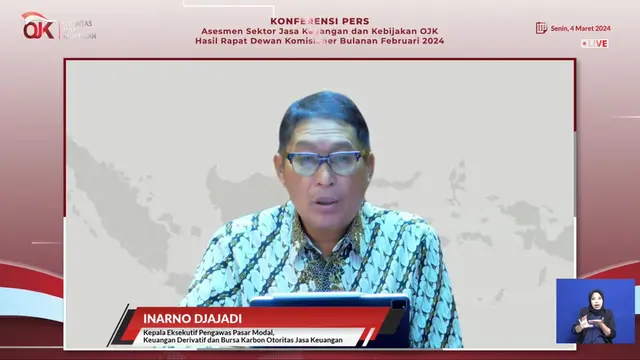 Kepala Eksekutif Pengawas Pasar Modal, Keuangan Derivatif, dan Bursa Karbon OJK, saat Konferensi pers asesmen sektor jasa keuangan dan kebijakan OJK, Senin (4/3/2024). (Foto: tangkapan layar/Tira S)