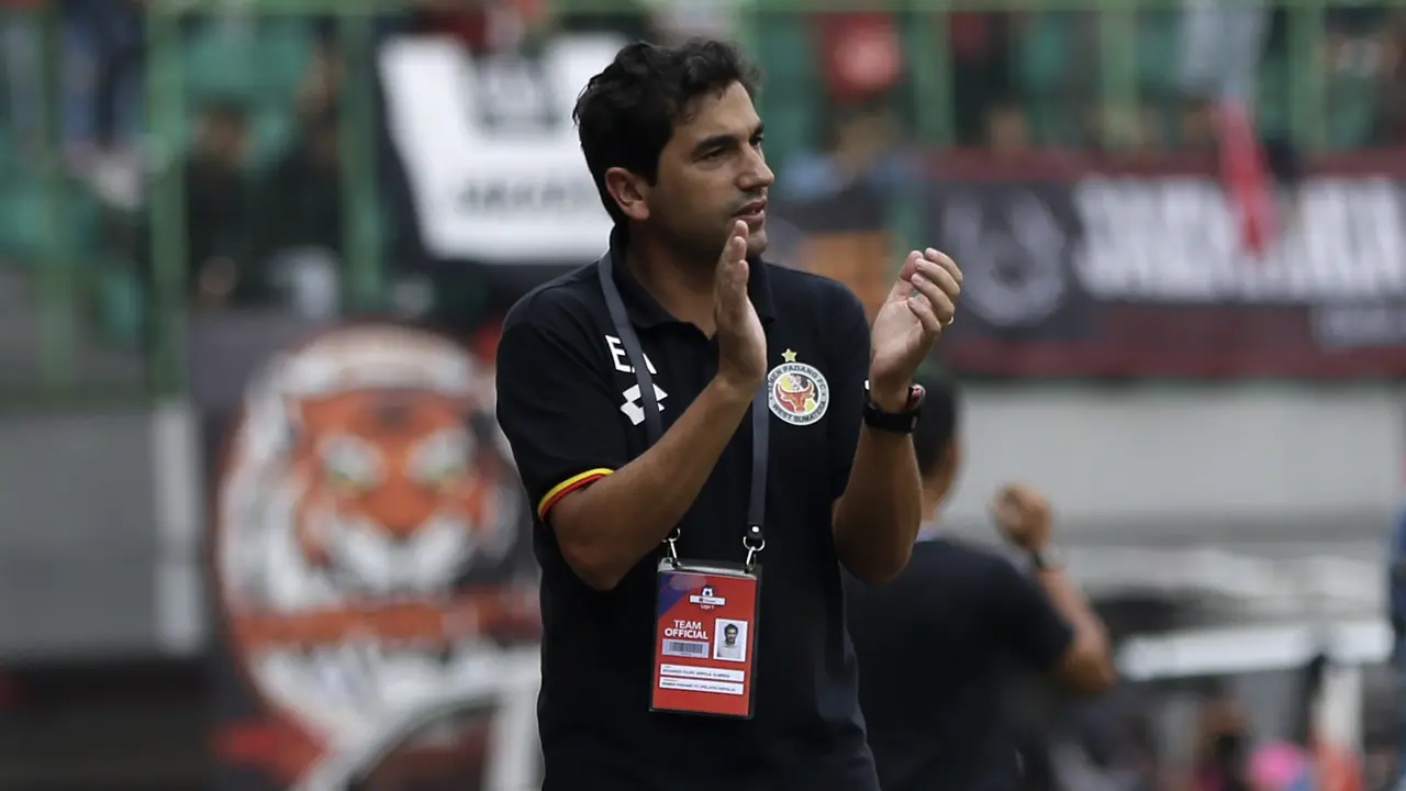 Persija vs Semen Padang