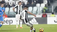 Striker Juventus, Paulo Dybala kala cetak gol lewat penalti ke gawang Napoli (Foto: Juventus FC)