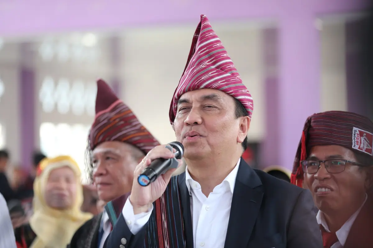 Effendi Simbolon