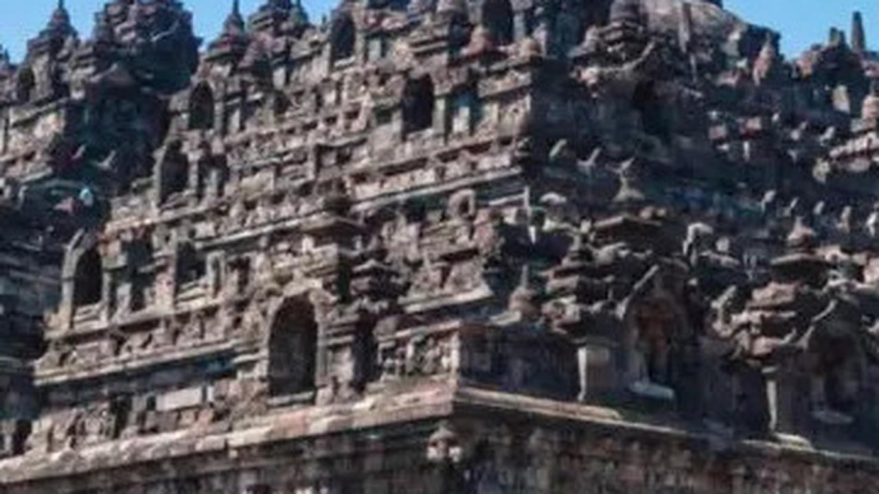 Viral Candi Borobudur Dipasang Eskalator, Menteri PU Buka Suara