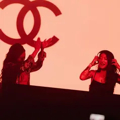 Intip penampilan duet maut Jennie BLACKPINK dan Peggy Gou di after party Chanel show di Seoul (@peggygou)