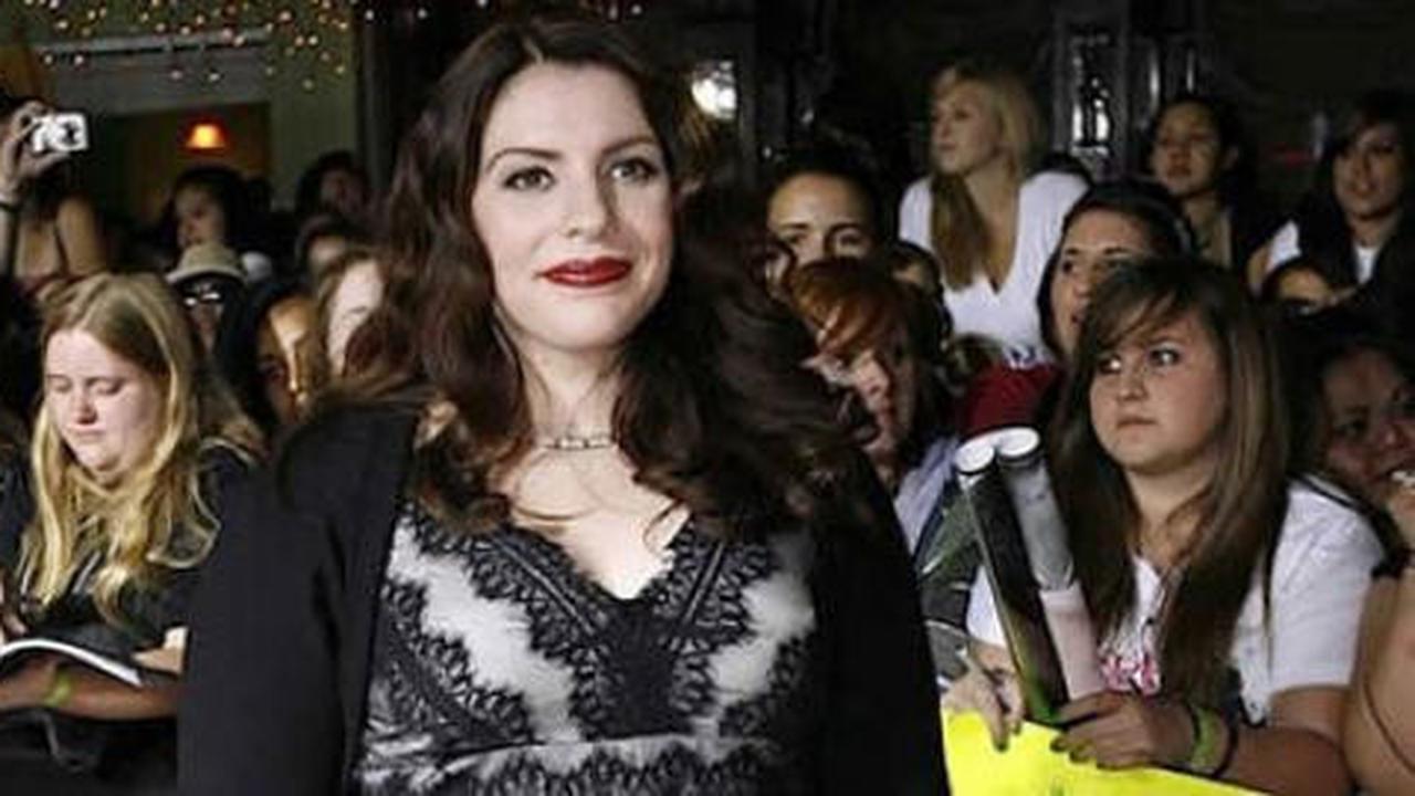 Stephenie Meyer tak tutup kemungkinan saga Twilight berlanjut