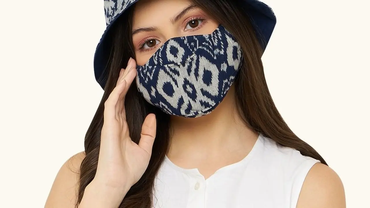 Diary Fimela: Ciptakan Fashion Kain Tenun yang Tradisional Dengan Desain Modern Melalui Dakara Indonesia