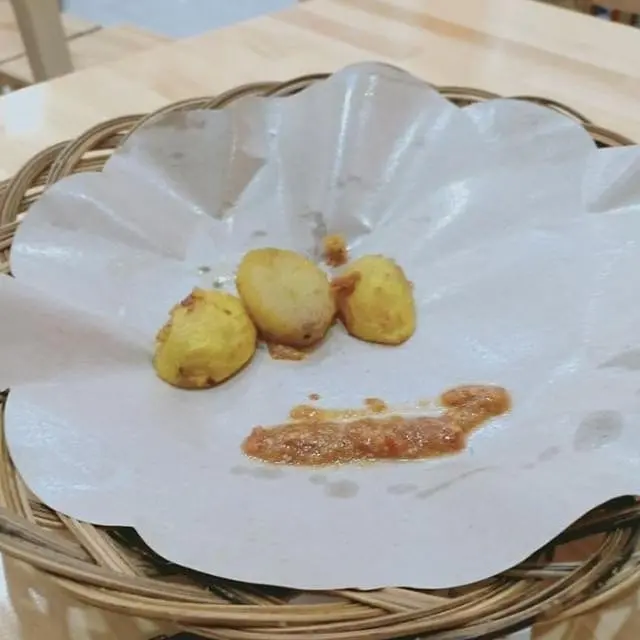 6 Potret Makanan Porsi Sedikit Ini Bikin Senyum Tipis, Jauh dari Kenyang