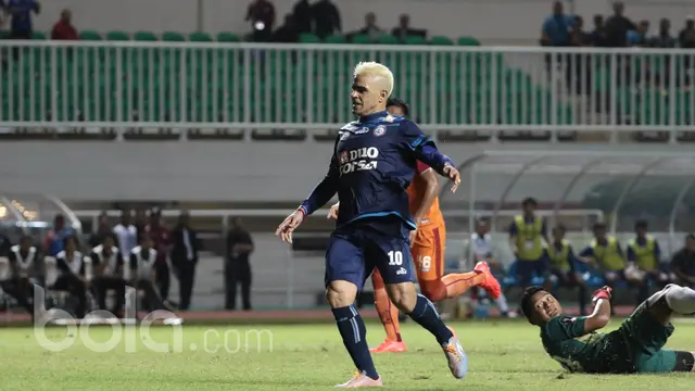 Cristian Gonzales