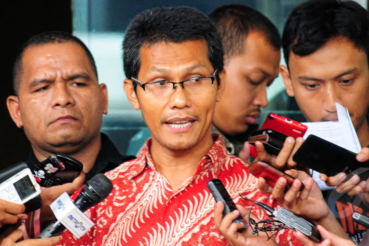 ICW Serahkan Bukti Dugaan Korupsi APBD DKI ke KPK