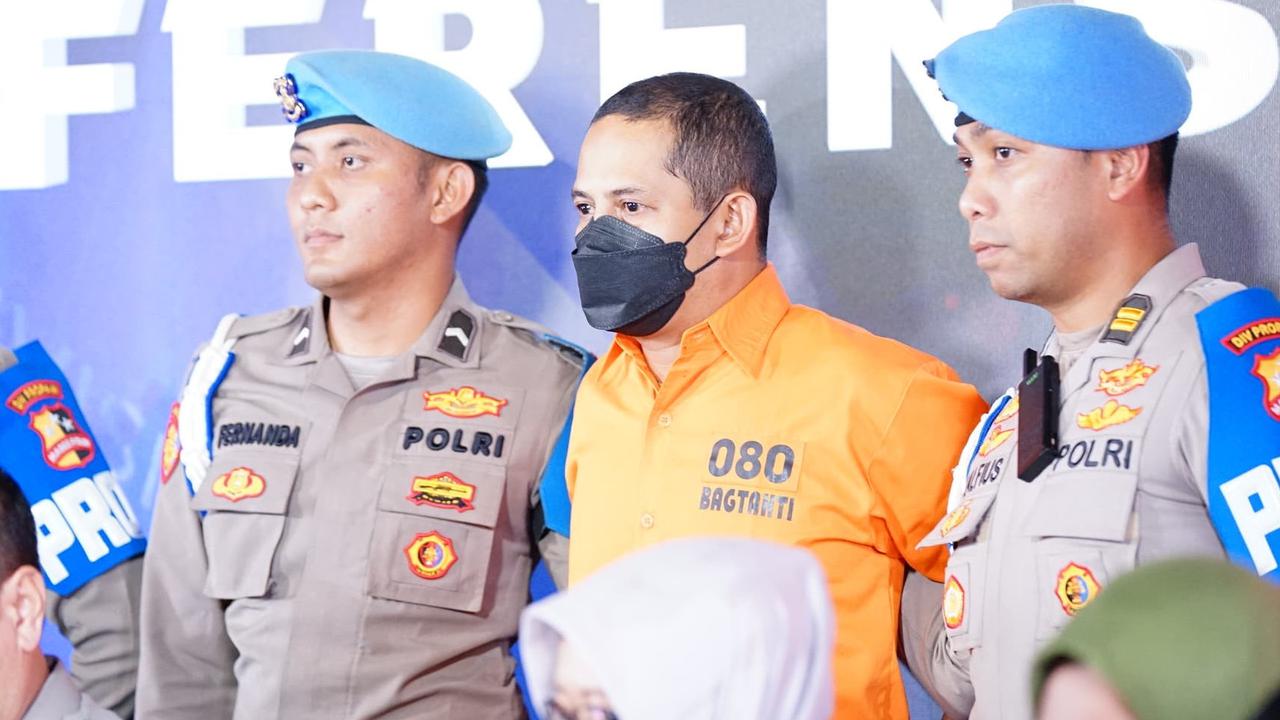 Kasus Pencabulan dan Narkoba Eks Kapolres Ngada AKBP Fajar akan Dilimpahkan ke Polda NTT