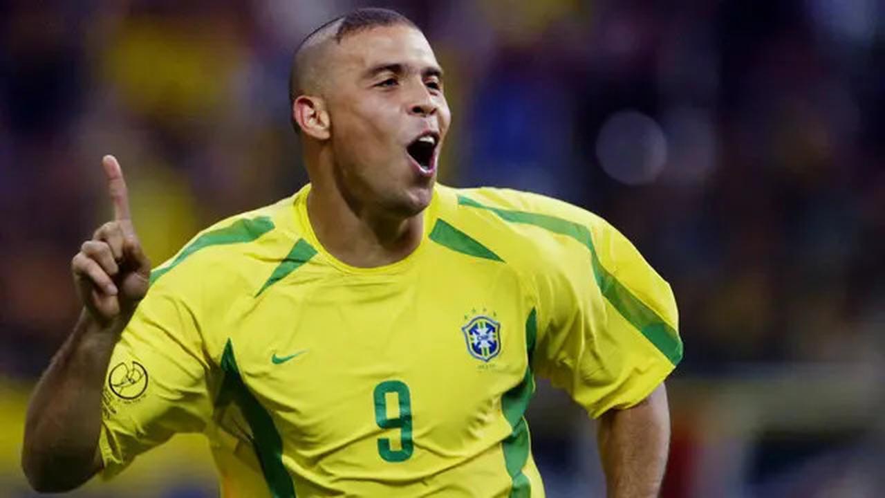 Ronaldo Bicara Gaya Rambut Kuncung di Piala Dunia 2002: Tidak Bangga dan Minta Maaf untuk Semua Ibu di Dunia