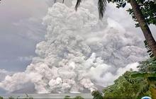 Awas! Gunung Ruang Kembali Erupsi, Muntahkan Abu Vulkanik Setinggi 5 Km