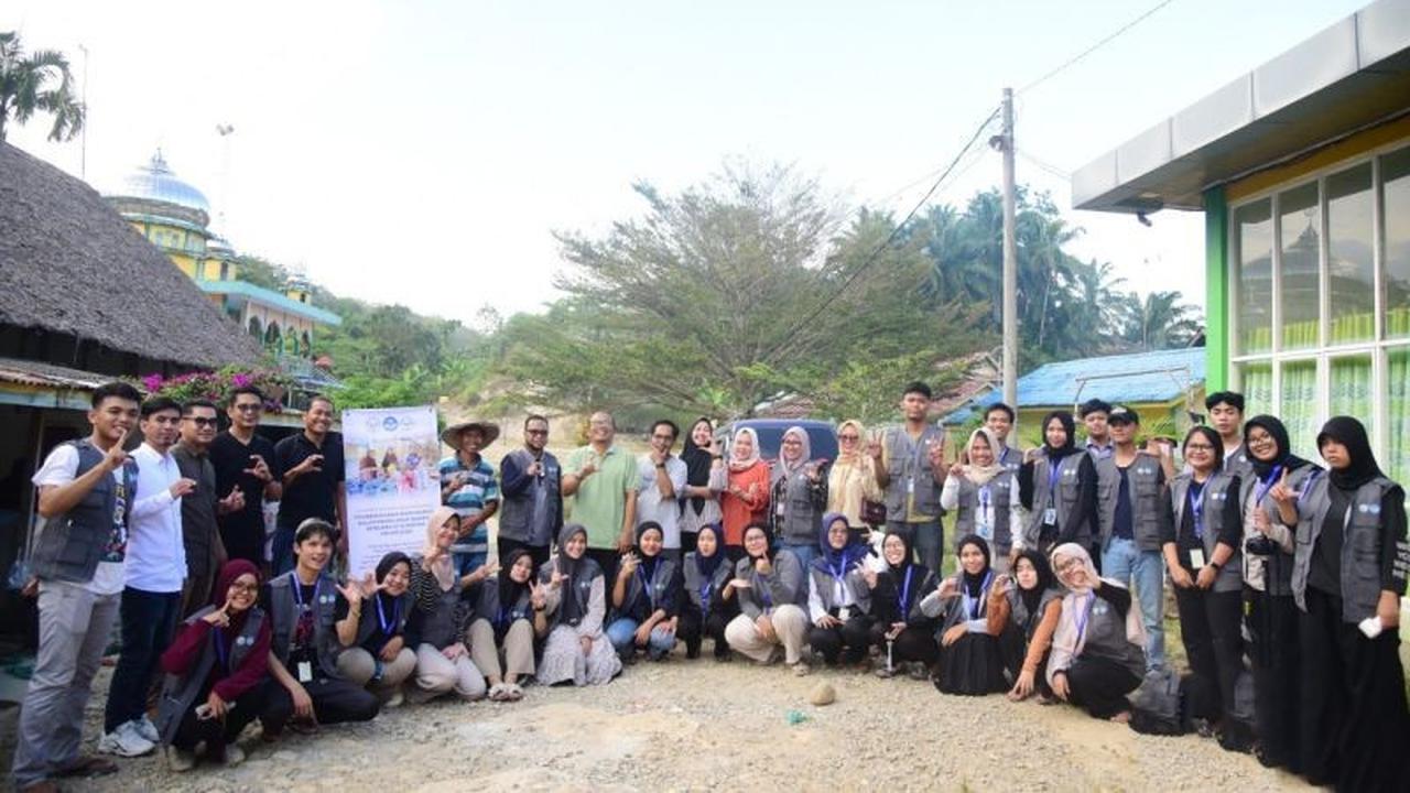 Mahasiswa Unimed Bantu Pemulihan Langkat Pascabencana, Fokus Ekonomi dan Sosial