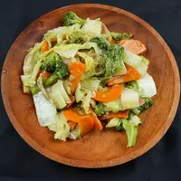 Ilustrasi sayur yang cocok untuk dihidangkan dengan masakan lain/copyright shutterstock/Aufa Fahmi Furqon