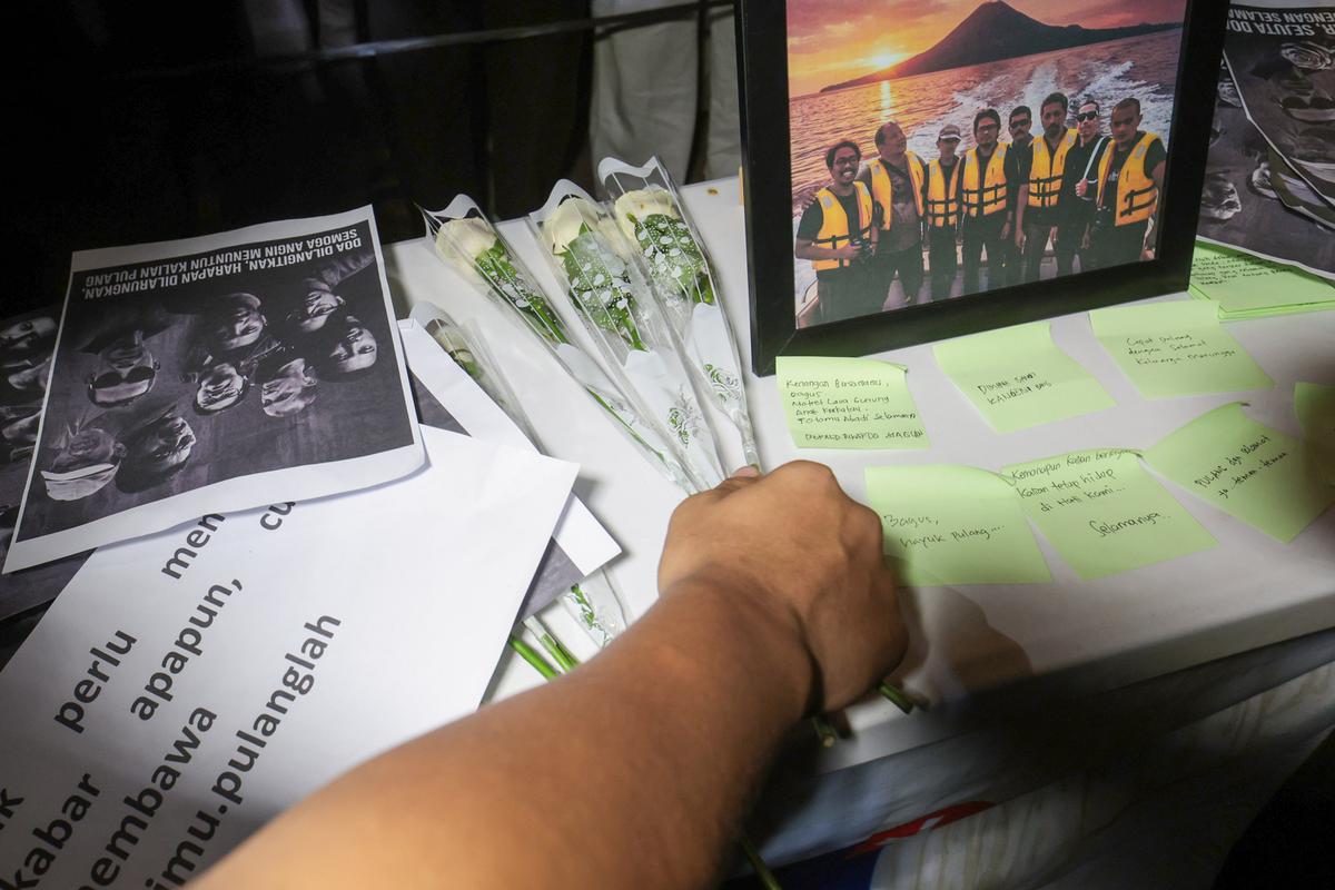 Mawar Putih dan Sejuta Doa untuk Rekan Jurnalis Arupadhatu 1