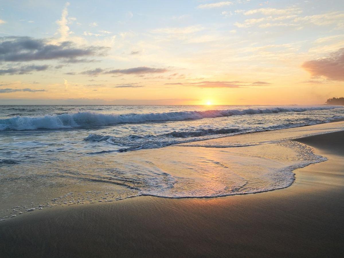 Pantai Slamaran Pekalongan