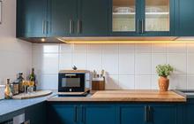 Desain Kitchen Set Minimalis Dapur Kecil Murah, Solusi Cerdas untuk Ruang Terbatas