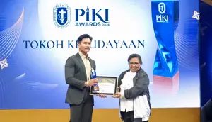 Ribka Haluk Serahkan PIKI Awards untuk Tokoh Kebudayaan