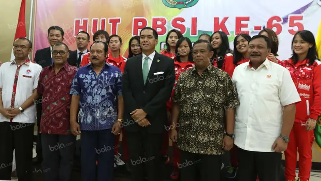 Tim Thomas dan Uber Indonesia. (Bola.com/Arief Bagus)