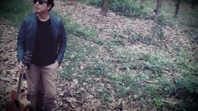Penyanyi Lucky Tyo. (Foto: Instagram @luckytyo_)