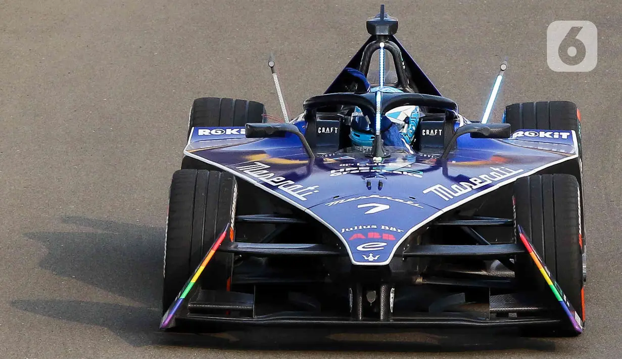Pembalap tim Maserati MSG Racing Maximilian Gunther menjadi pemenang di ajang ini.(Liputan6.com/Herman Zakharia)
