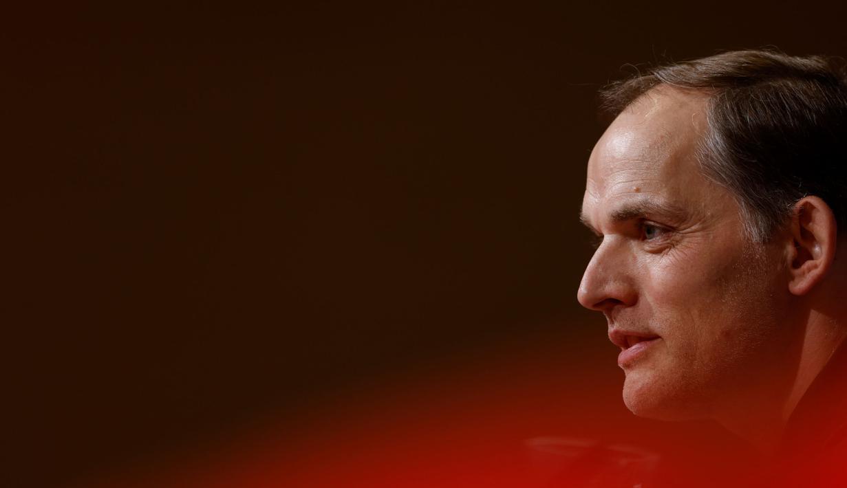 Saat di Chelsea, Thomas Tuchel berhasil mempersembahkan gelar Liga Champions, Piala Super Eropa, dan Piala Dunia Antarklub. Tampak dalam foto, Thomas Tuchel saat memberikan konferensi pers pada 29 April 2024 di Munich, Jerman selatan, menjelang pertandingan sepak bola leg pertama semifinal Liga Champions antara Bayern Munich dan Real Madrid. (Michaela STACHE/AFP)