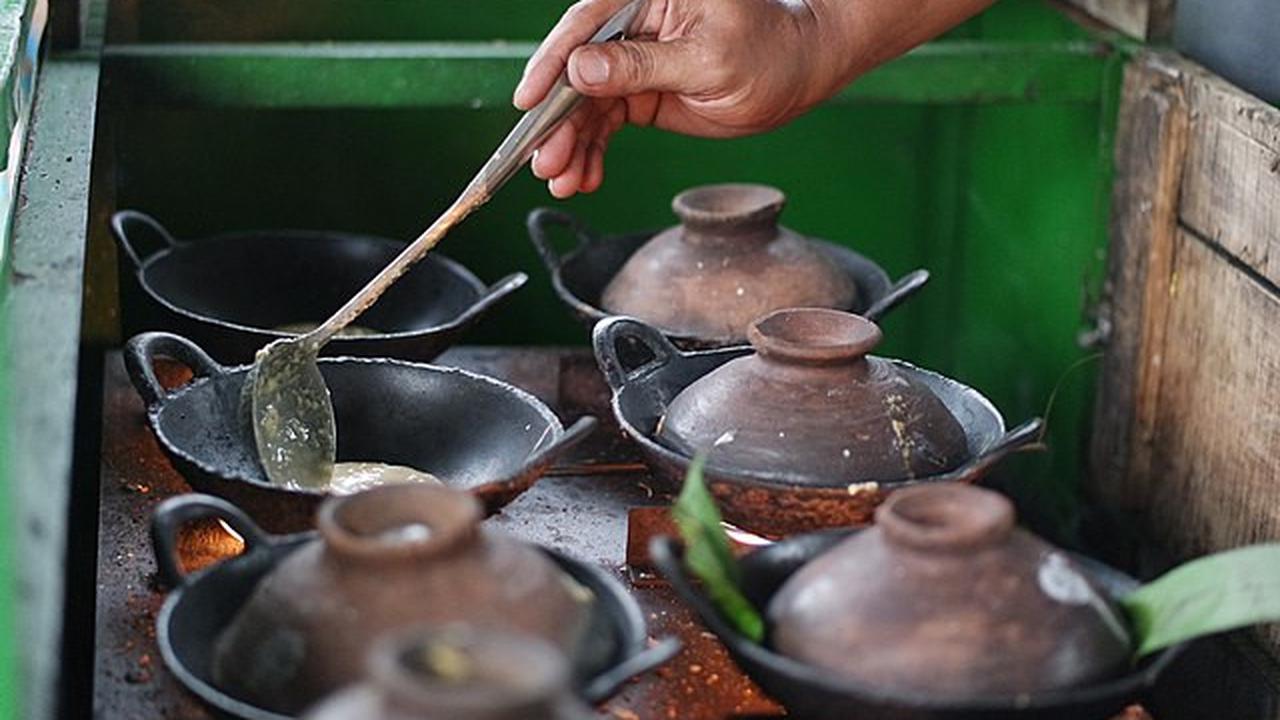Cara Membuat Kue Serabi Rumahan Anti Gagal, Ini 6 Resep yang Mudah Diikuti