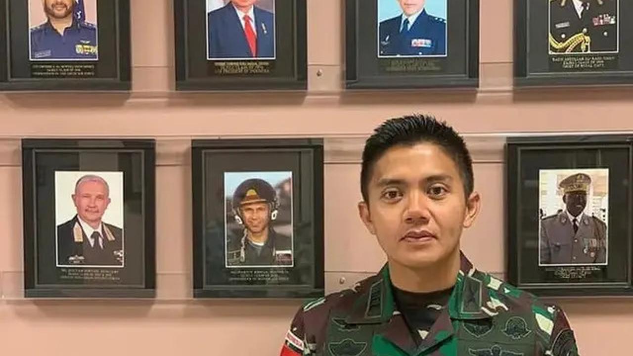 Ternyata Segini Gaji Seskab Teddy Indra Wijaya Usai Naik Pangkat jadi Letkol