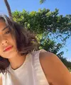 Aurelie Moeremans kerap mendapat pujian berkat wajah cantiknya di setiap penampilan [@aurelie]