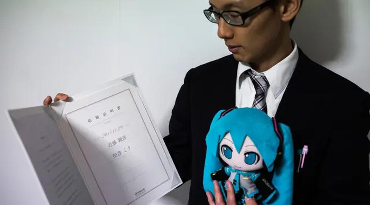 Pria di Jepang Rayakan Anniversary ke-6 dengan Istri Karakter Anime, Kesetiaannya Tuai Pujian