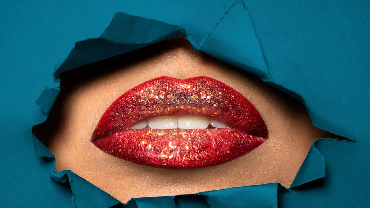 Ilustrasi Bibir
