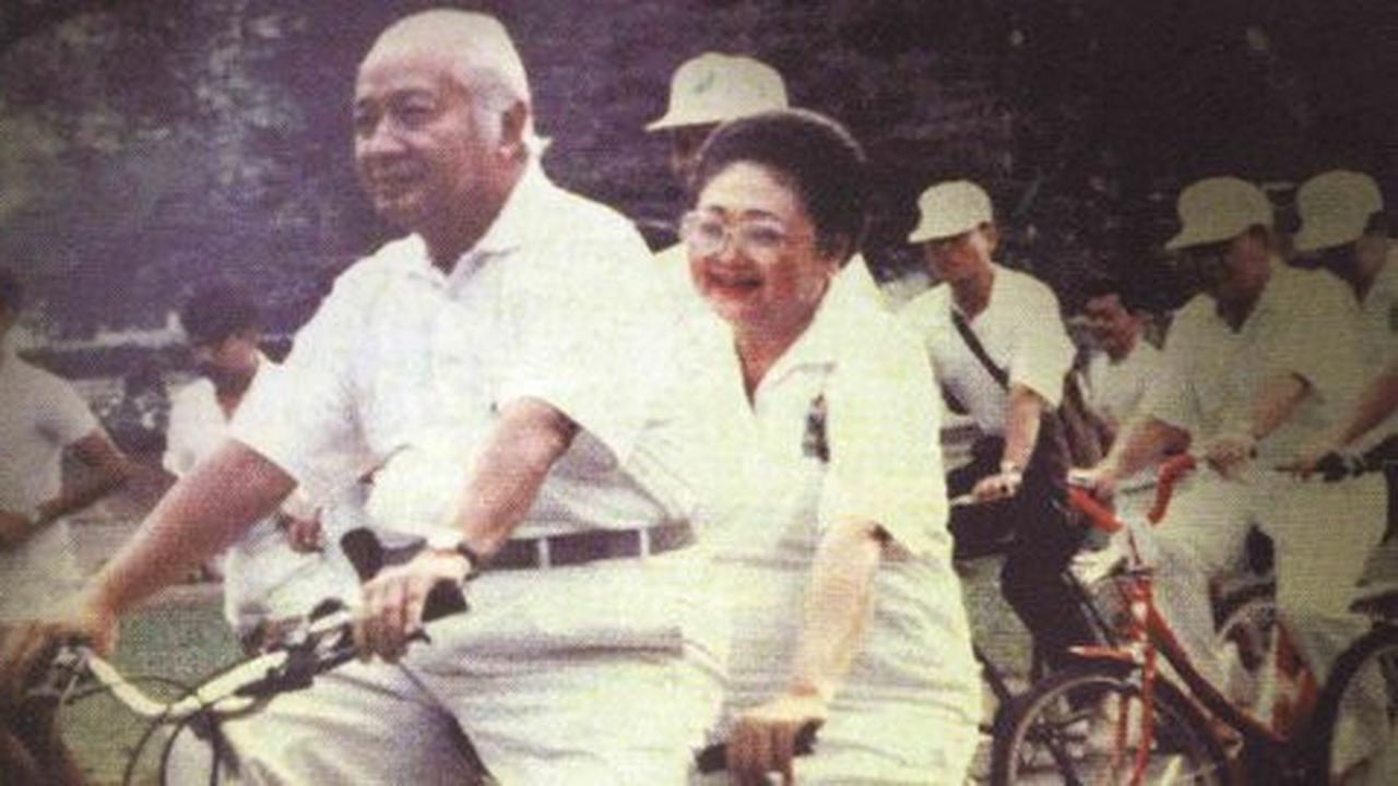 Cerita Soeharto apeli Bu Tien pakai sepeda ontel di Wonogiri