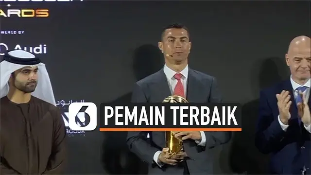 Pesebakpola asal Portugal, Cristiano Ronaldo raih penghargaan 'Pemain terbaik Abad Ini' Dari Globe Soccer Awards. Ronaldo berhasil mengungguli rivalnya Lionel Messi.
