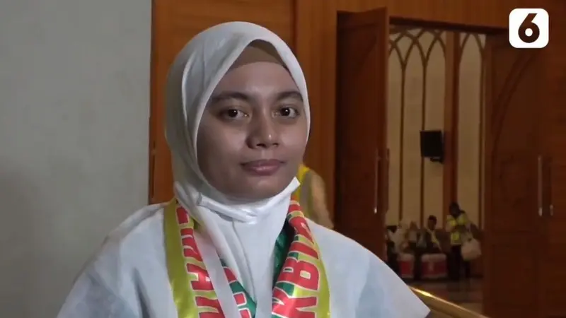 Devi Kusuma Wardani, jemaah haji termuda asal Jakarta
