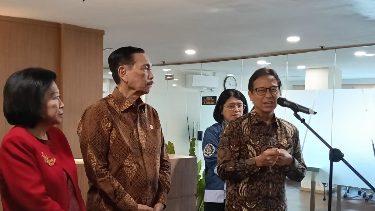 Tak Ingin Middle Income Forever, Menkes Kejar Hilirisasi Farmasi