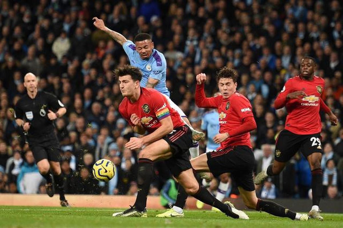 Harry Maguire Tinggal Selangkah Lagi Sepakati Kontrak Baru dengan MU
