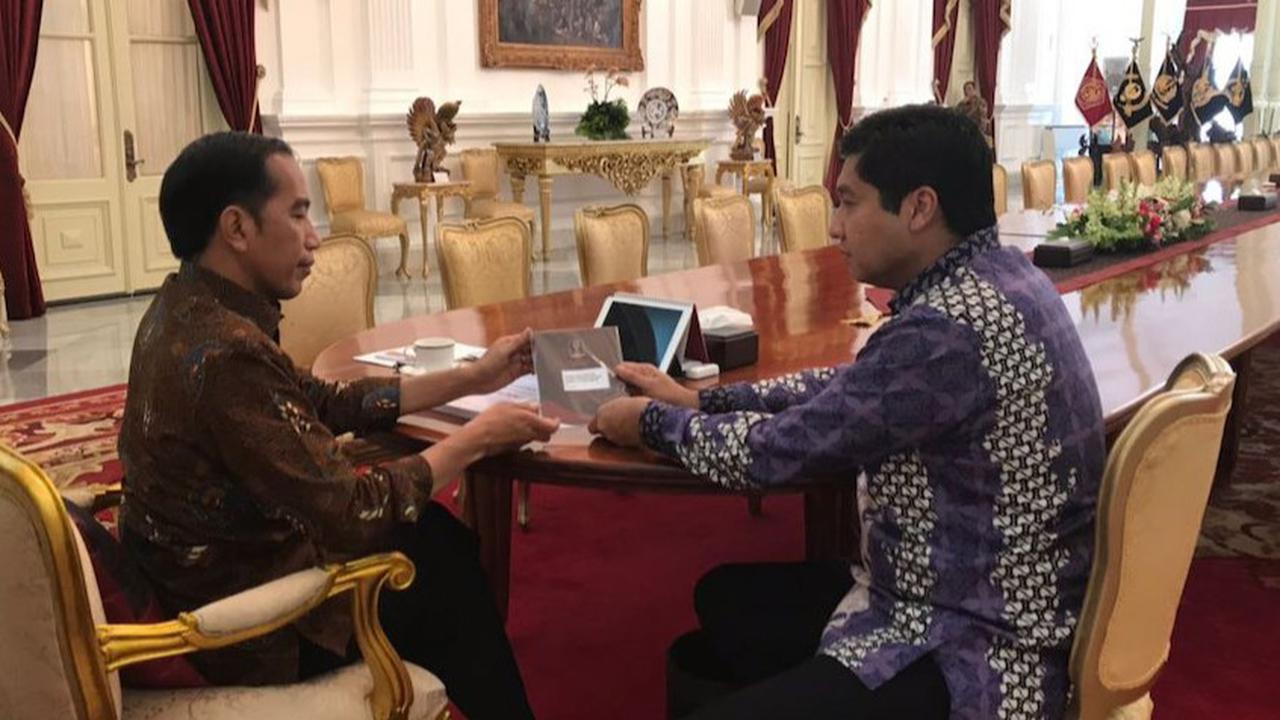 Maruarar Sirait resmi pamit dan keluar dari PDIP. Maruarar Sirait memilih mengikuti jalan politik Presiden Joko Widodo atau Jokowi.