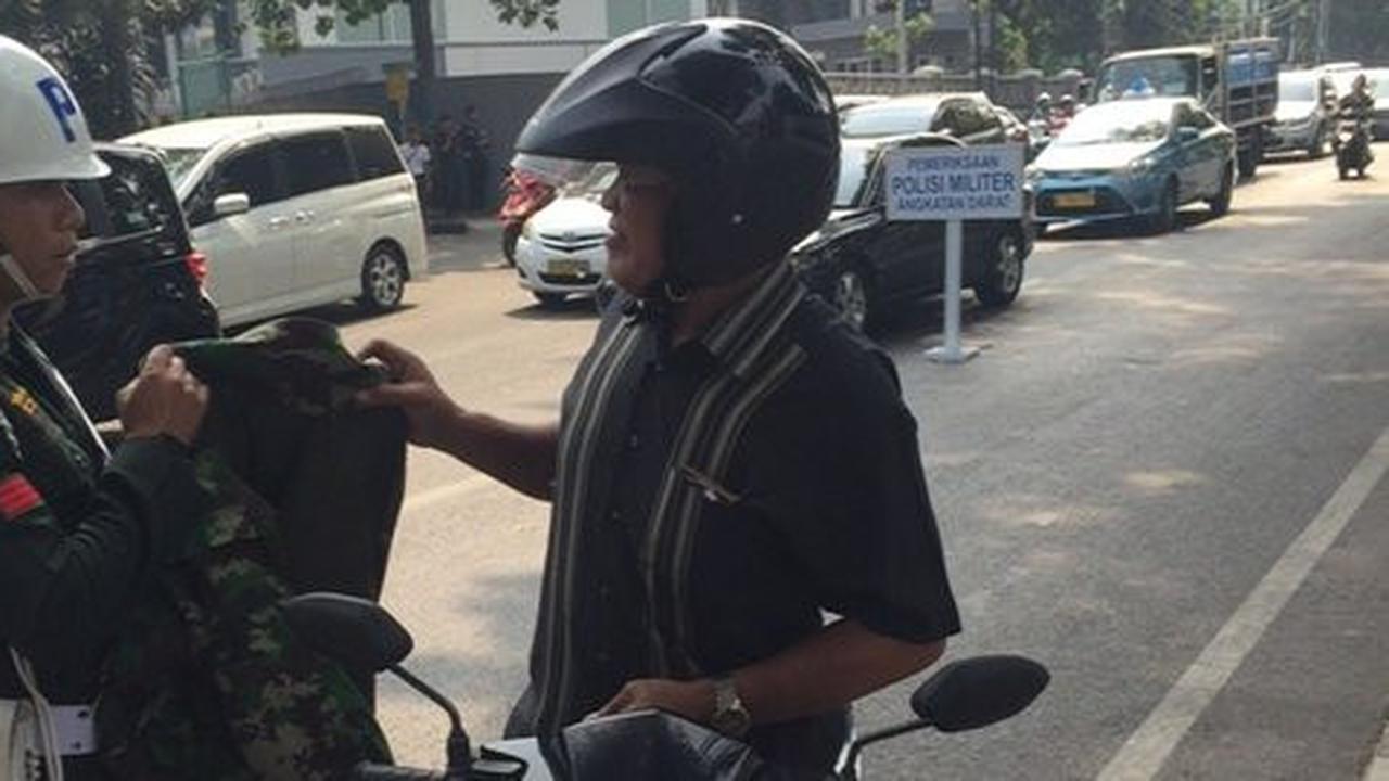 Mobil mewah pakai pelat Kopassus, razia atribut TNI makin intensif