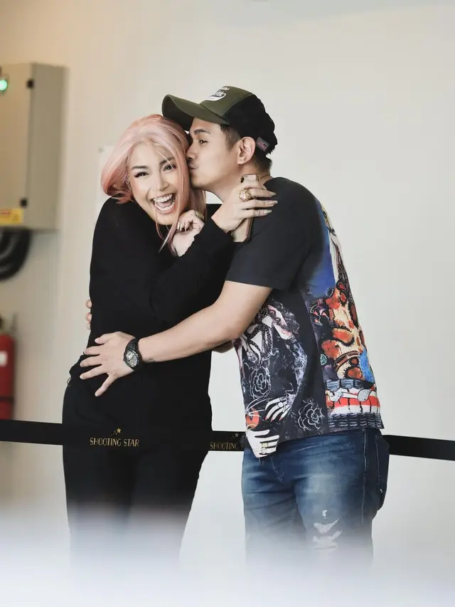 [Fimela] Ajun Perwira dan Jennifer Jill