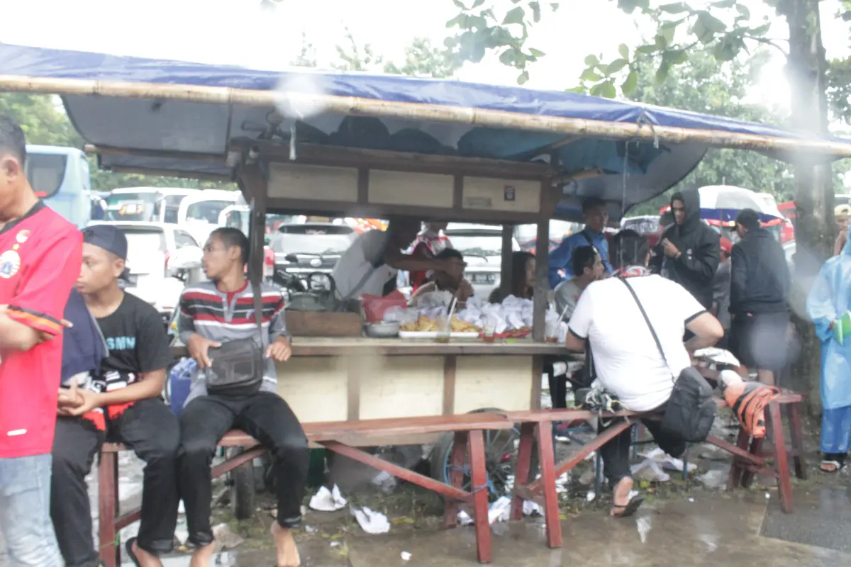 PSMS Vs Persija