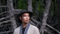 osok Erwin Yuan makin dikenal dikalangan pecinta fashion khususnya tenun ikat NTT. Rancangan terakhirnya yang saat ini dimintai kalangan atas adalah Jacket Boomber dan Kimono Cardigan